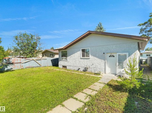 4827 17 Avenue, Edmonton, AB 