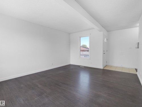 4827 17 Avenue, Edmonton, AB 