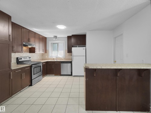 4827 17 Avenue, Edmonton, AB 
