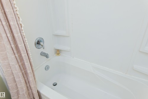 5212 43 Street, Barrhead, AB 