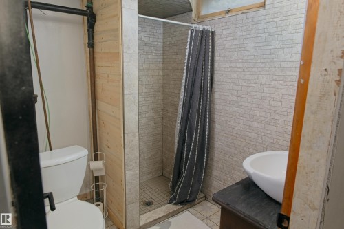 5212 43 Street, Barrhead, AB 
