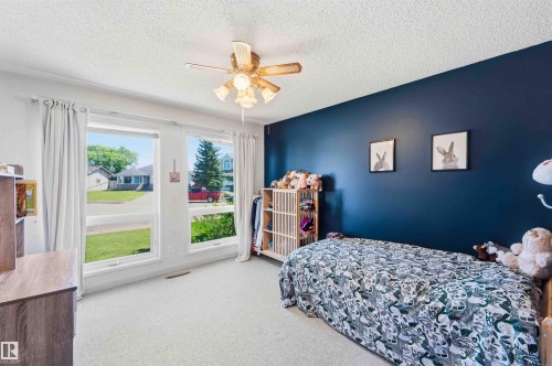 4335 53 Avenue, Tofield, AB - Indoor Photo Showing Bedroom