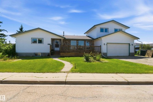4335 53 Avenue, Tofield, AB - Outdoor With Deck Patio Veranda