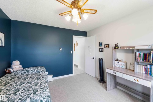 4335 53 Avenue, Tofield, AB - Indoor Photo Showing Bedroom