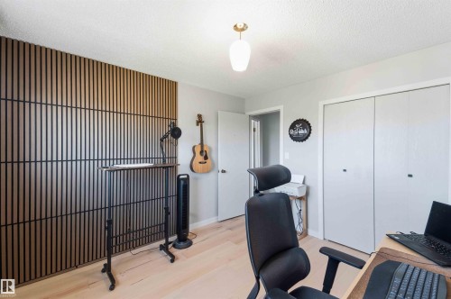 4335 53 Avenue, Tofield, AB - Indoor Photo Showing Office