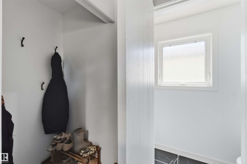 4335 53 Avenue, Tofield, AB - Indoor Photo Showing Other Room