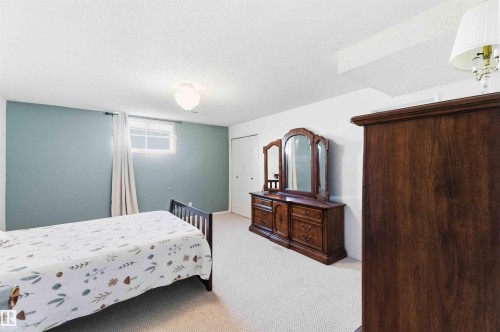 4335 53 Avenue, Tofield, AB - Indoor Photo Showing Bedroom