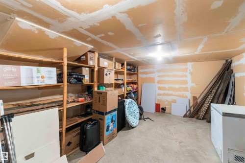 4335 53 Avenue, Tofield, AB - Indoor With Storage