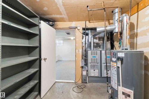 4335 53 Avenue, Tofield, AB - Indoor