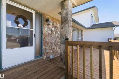 4335 53 Avenue, Tofield, AB - Outdoor With Exterior