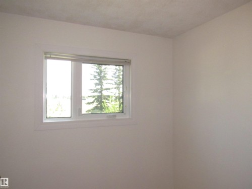 2025 108 Street, Edmonton, AB - Indoor