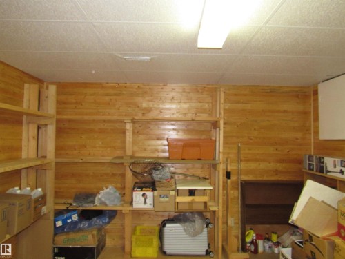 2025 108 Street, Edmonton, AB - Indoor Photo Showing Other Room