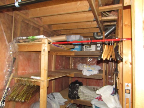 2025 108 Street, Edmonton, AB - Indoor Photo Showing Other Room