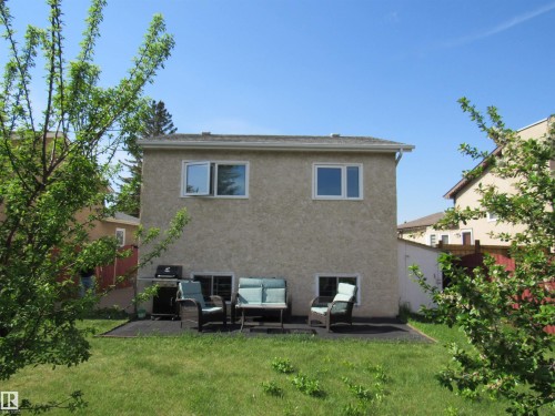 2025 108 Street, Edmonton, AB - Outdoor