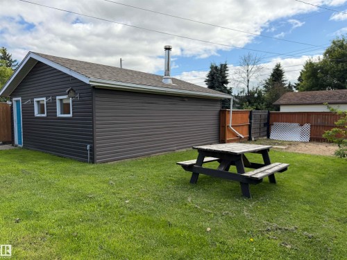 4507 46 Avenue, Wetaskiwin, AB - Outdoor