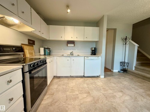 5107 146 Avenue, Edmonton, AB 