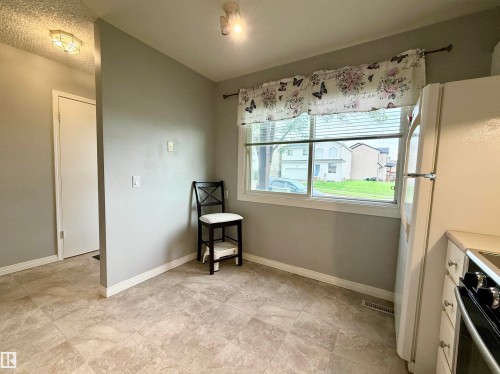 5107 146 Avenue, Edmonton, AB 