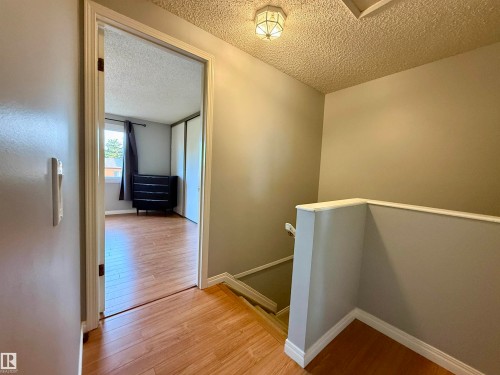 5107 146 Avenue, Edmonton, AB 