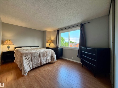 5107 146 Avenue, Edmonton, AB 