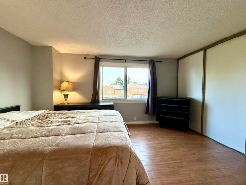 5107 146 Avenue, Edmonton, AB 