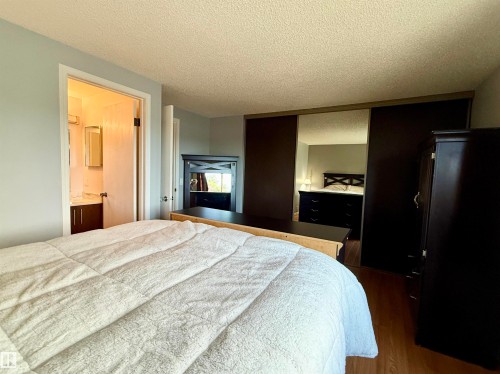5107 146 Avenue, Edmonton, AB 