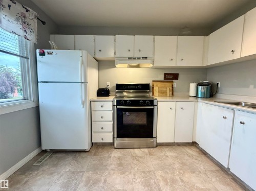 5107 146 Avenue, Edmonton, AB 
