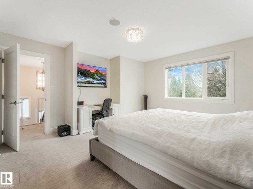 9330 83 Street, Edmonton, AB 