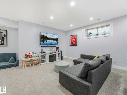 9330 83 Street, Edmonton, AB 
