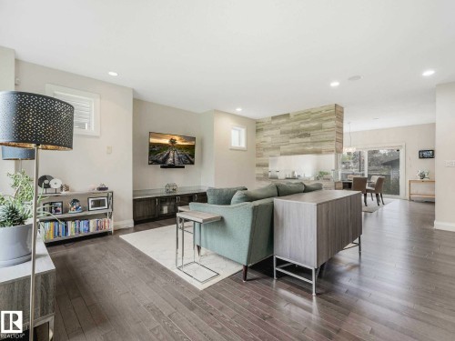 9330 83 Street, Edmonton, AB 