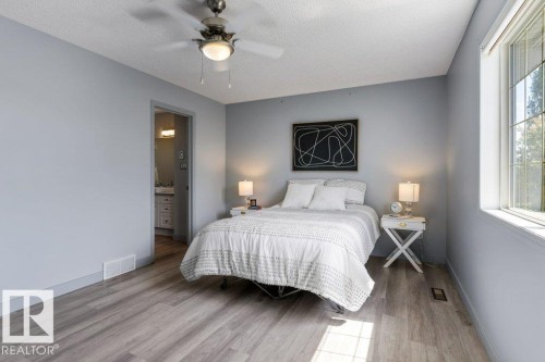 26 North Ridge Drive, St. Albert, AB - Indoor Photo Showing Bedroom