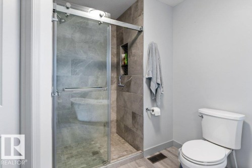 26 North Ridge Drive, St. Albert, AB - Indoor Photo Showing Bathroom
