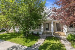 1922 74 Street  Edmonton, AB T6X 0K3