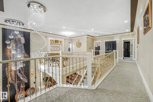 1511 68 Street Sw, Edmonton, AB - Indoor Photo Showing Other Room