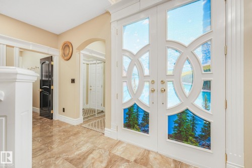 1511 68 Street Sw, Edmonton, AB - Indoor Photo Showing Other Room