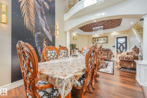 1511 68 Street Sw, Edmonton, AB - Indoor Photo Showing Dining Room