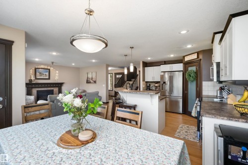 12 Henderson Bay, Spruce Grove, AB - Indoor Photo Showing Other Room