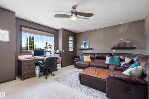 12 Henderson Bay, Spruce Grove, AB - Indoor