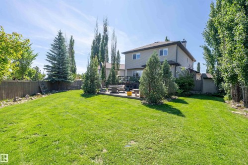 12 Henderson Bay, Spruce Grove, AB - Outdoor
