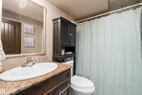 12 Henderson Bay, Spruce Grove, AB - Indoor Photo Showing Bathroom