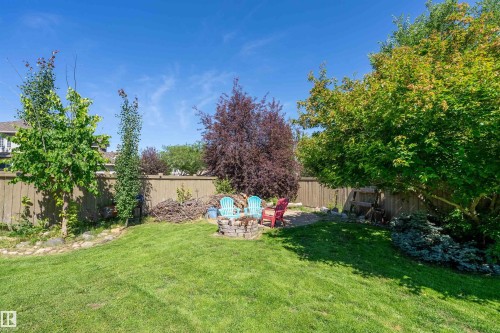 12 Henderson Bay, Spruce Grove, AB - Outdoor
