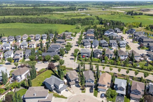 12 Henderson Bay, Spruce Grove, AB - Outdoor With View