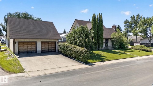 7819 22 Avenue, Edmonton, AB 