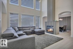 5010 DONSDALE Drive  Edmonton, AB T6M 2V2