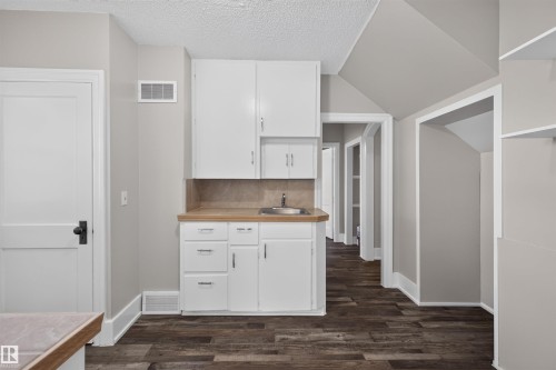 4904 49 Street, Vimy, AB 