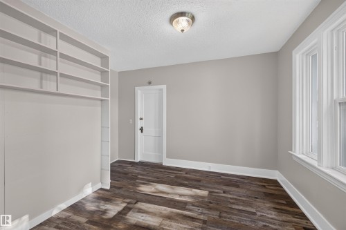 4904 49 Street, Vimy, AB 