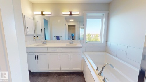 3805 Cherry Loop, Edmonton, AB 