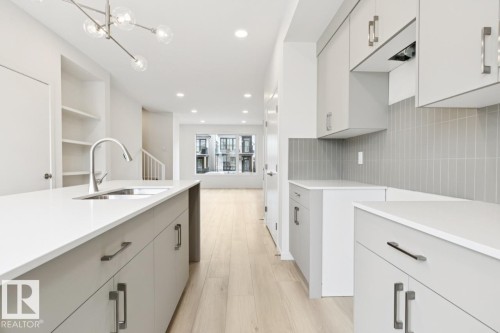 7524 Klapstein Link Link, Edmonton, AB 