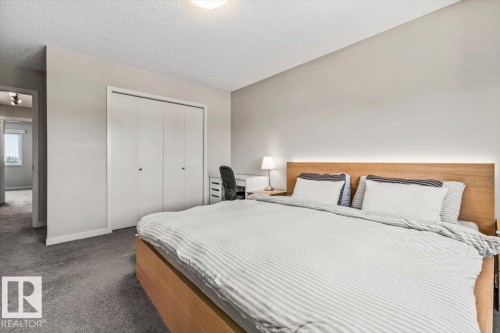 7281 Armour Crescent, Edmonton, AB 