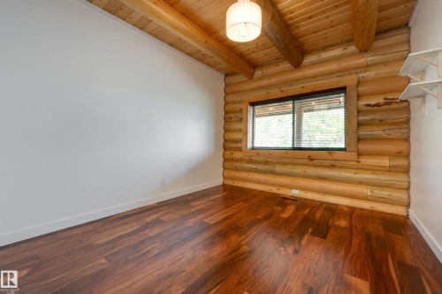 3-54227 Rge Road 275, Rural Sturgeon County, AB - Indoor Photo Showing Other Room