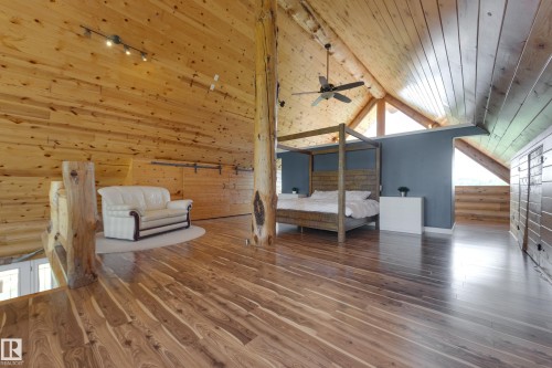 3-54227 Rge Road 275, Rural Sturgeon County, AB - Indoor